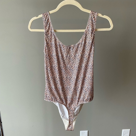 Cheetah Print Bustier Bodysuit - Picture 3 of 5